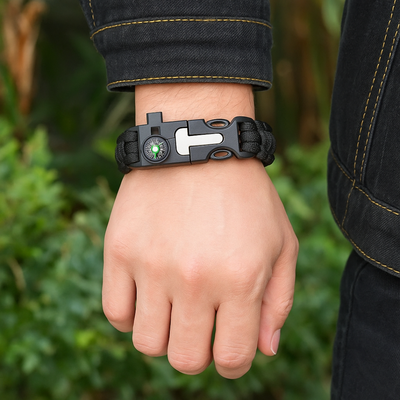 SurvivalPro | TrekMaster | 5-in-1 Paracord Survival Bracelet